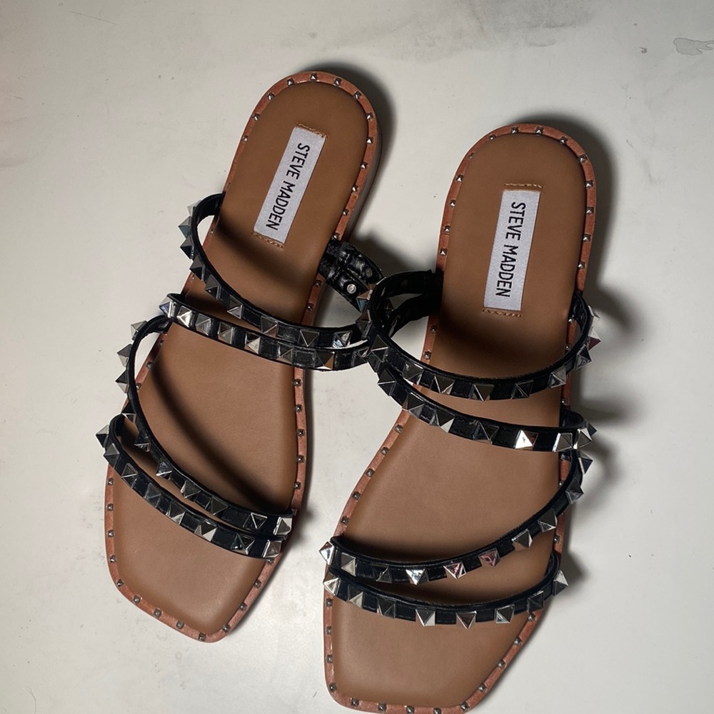 Steve Madden spiked open toed sandals